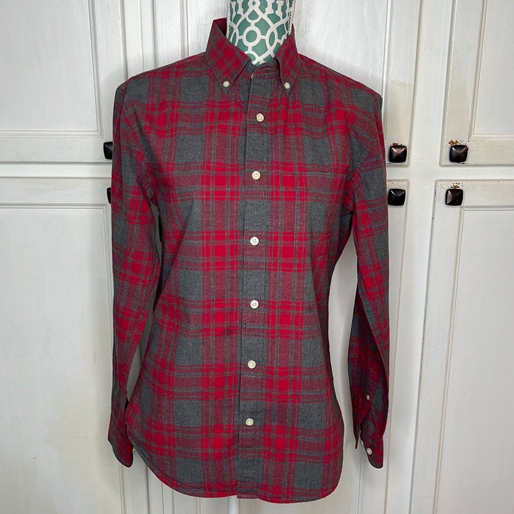 Merona Youth Size S Red and Gray Plaid Long Sleeve Button Down Top